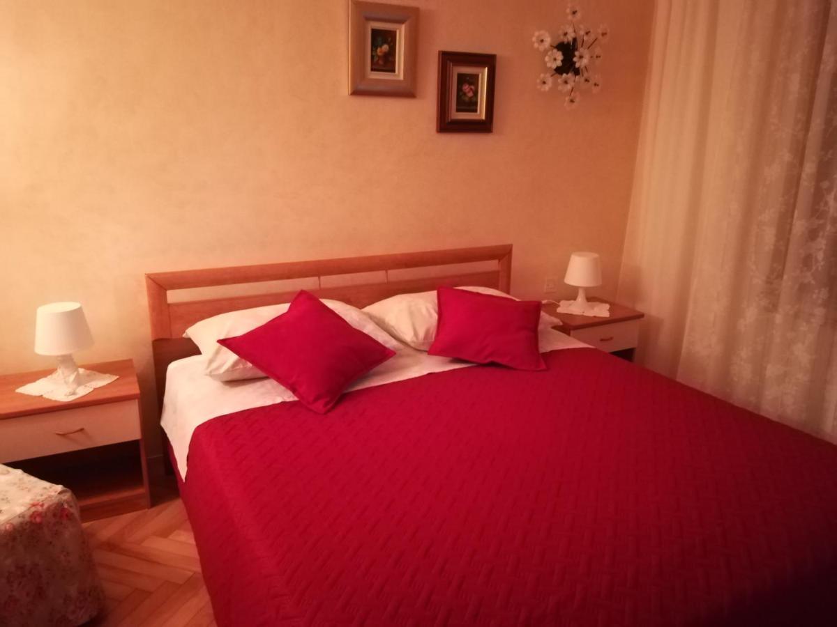 Apartmani Villa Otilija Poreč Buitenkant foto