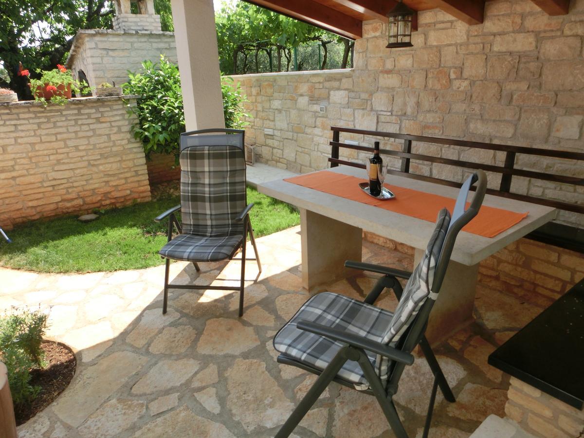 Apartmani Villa Otilija Poreč Buitenkant foto