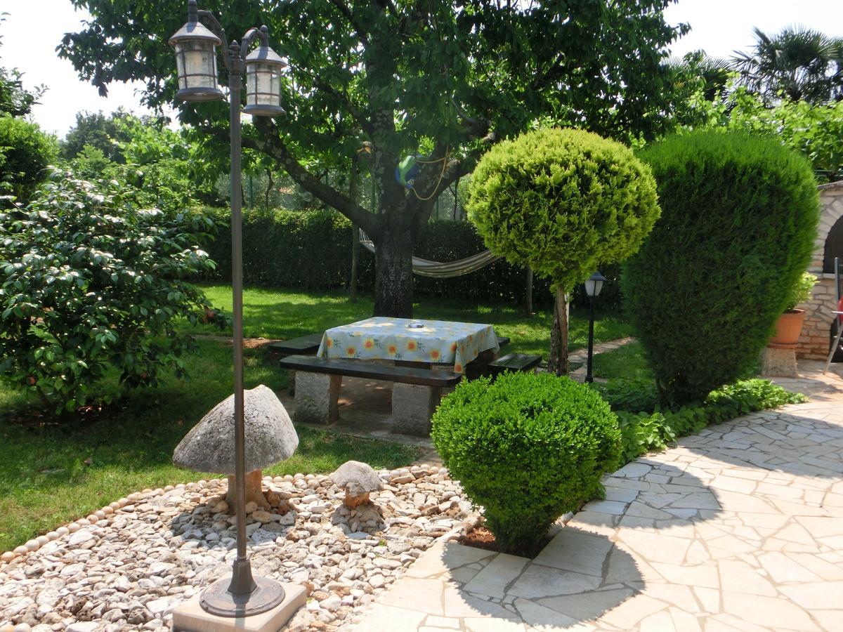 Apartmani Villa Otilija Poreč Buitenkant foto