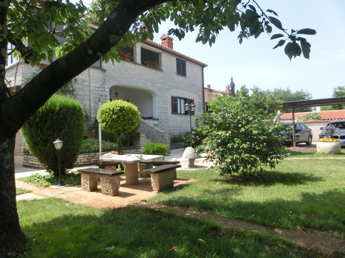 Apartmani Villa Otilija Poreč Buitenkant foto