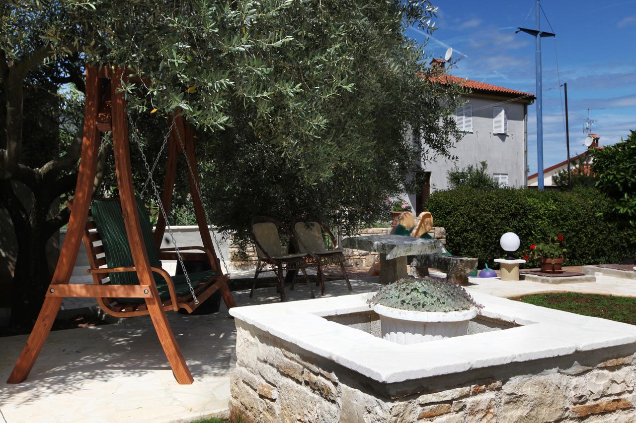 Apartmani Villa Otilija Poreč Buitenkant foto